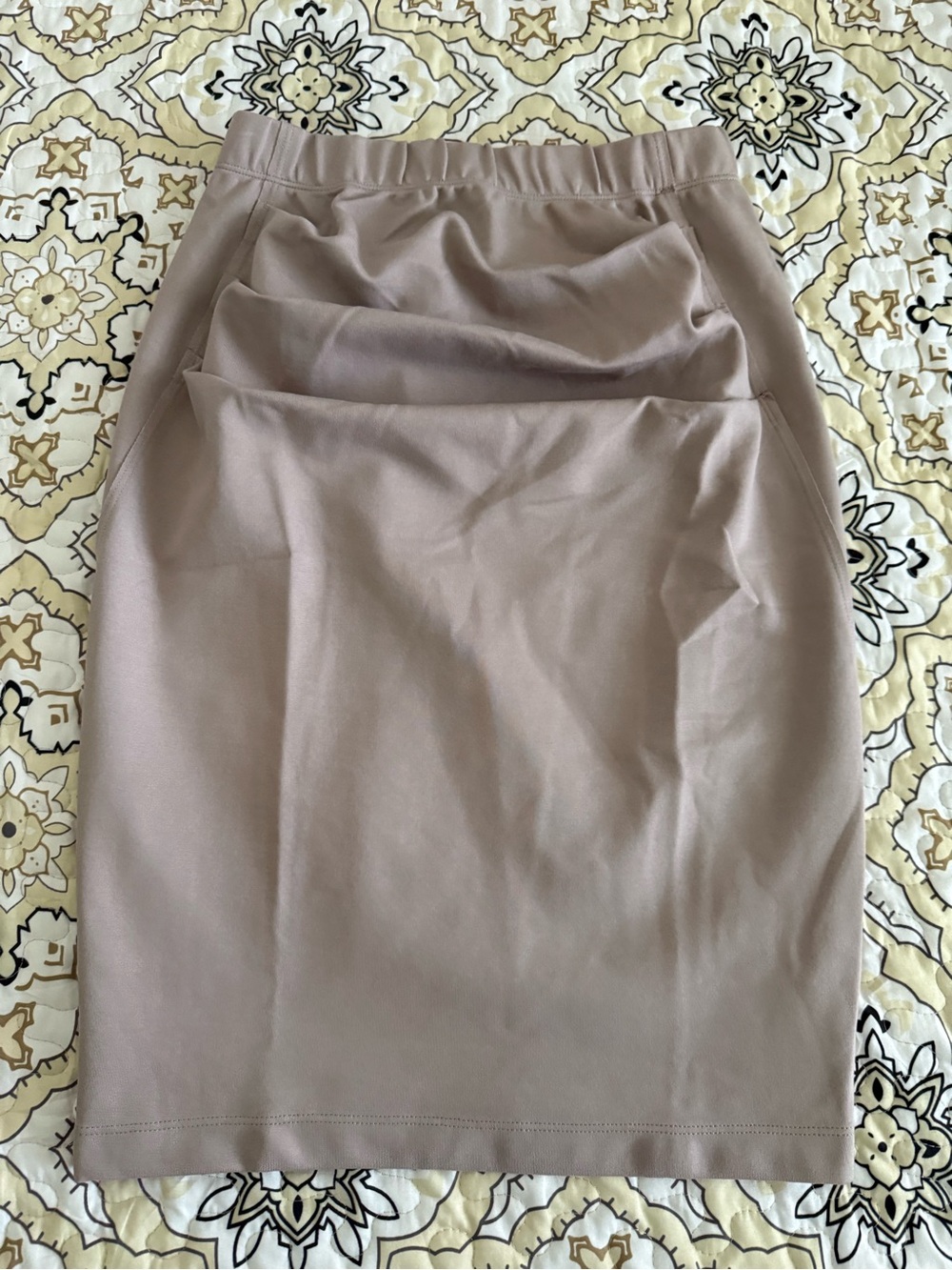 NWOT WEAR IN GOOD HEALTH Women's Medium Tan Stretch Pencil Skirt $195 Retail